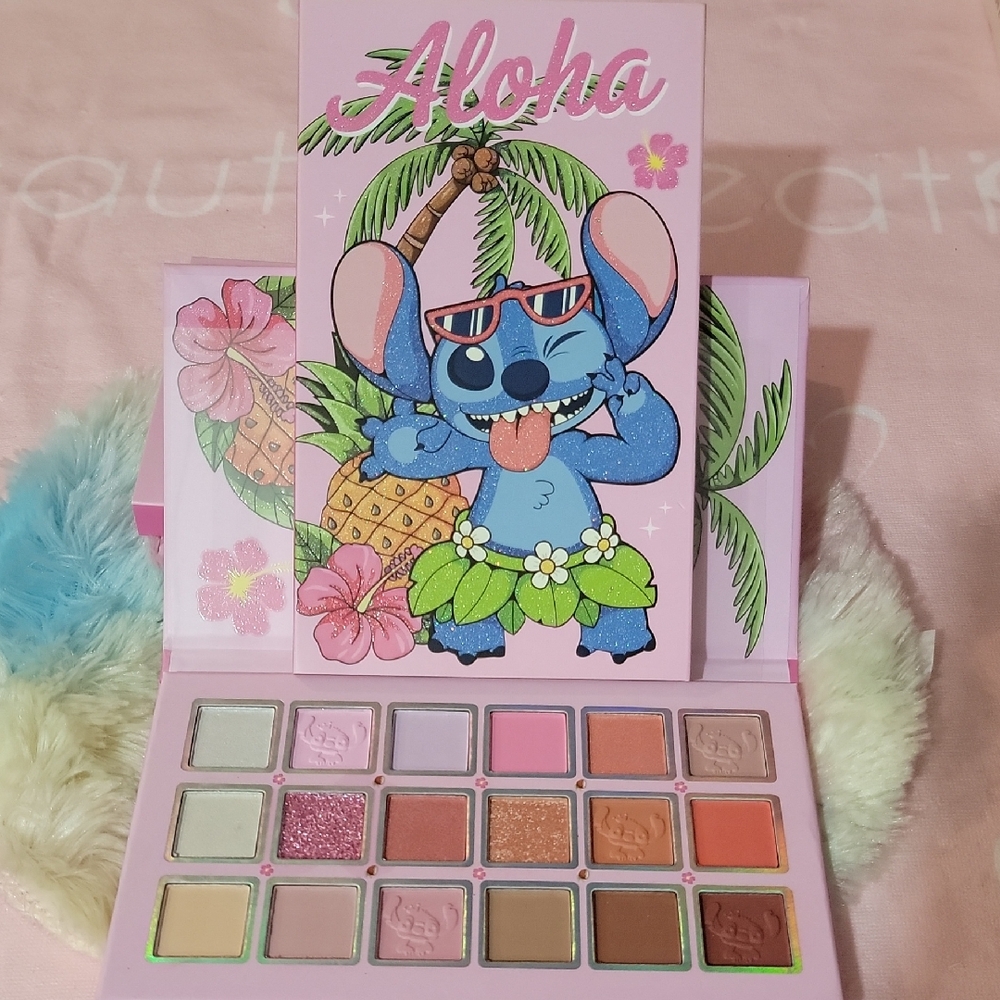 Aloha Eyeshadow Palette
